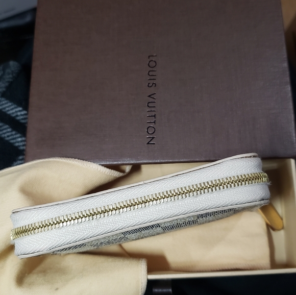 5️⃣0️⃣0️⃣Auth LV Zippy coin purse Damier Azur - Picture 8 of 13